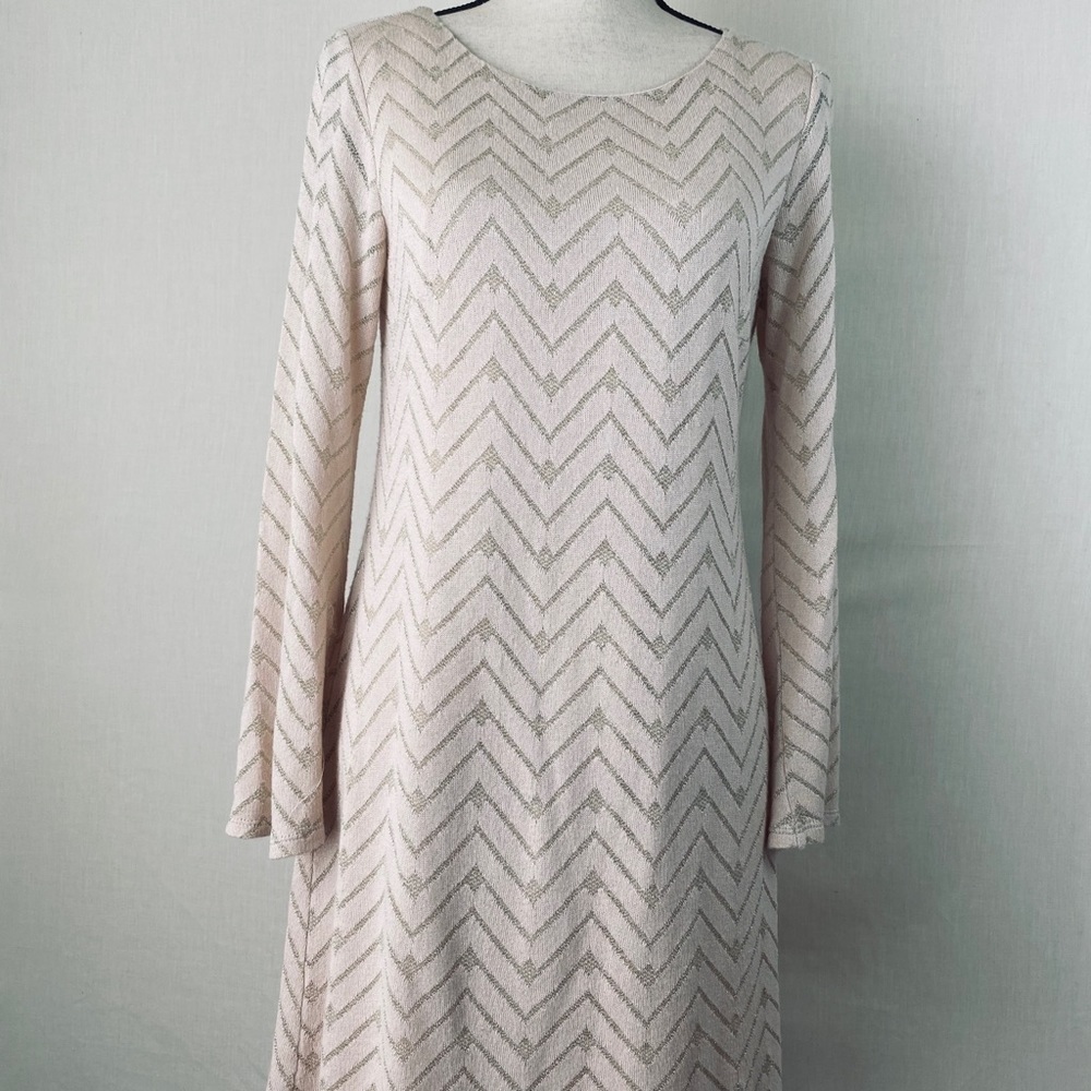 A U W Sequin Dress. Silver/Pale Pink. . Sz M.